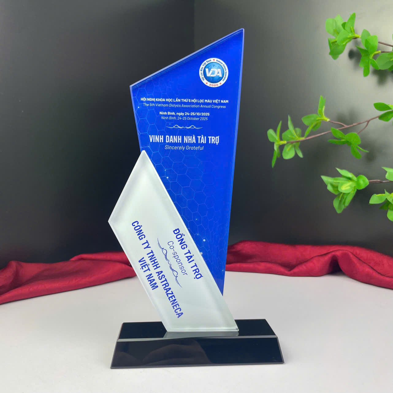 Kỷ Niệm Chương 52